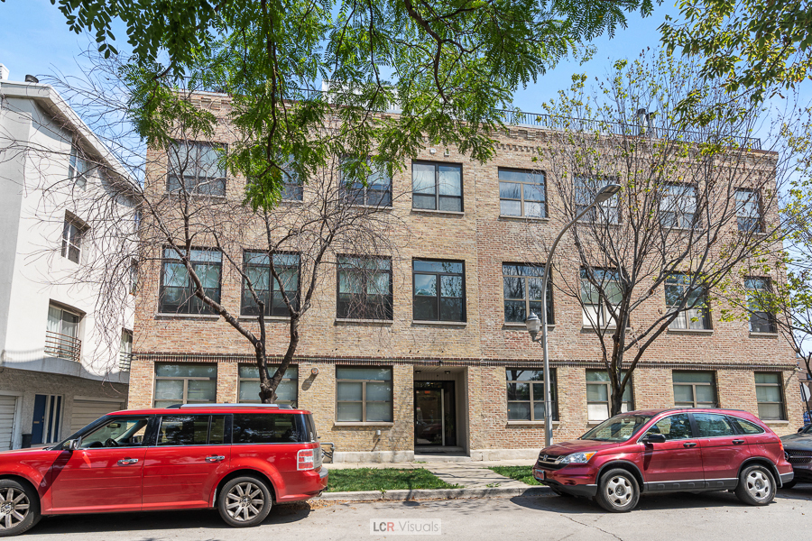 2221 N Lister Ave #3C, Chicago, IL 60614