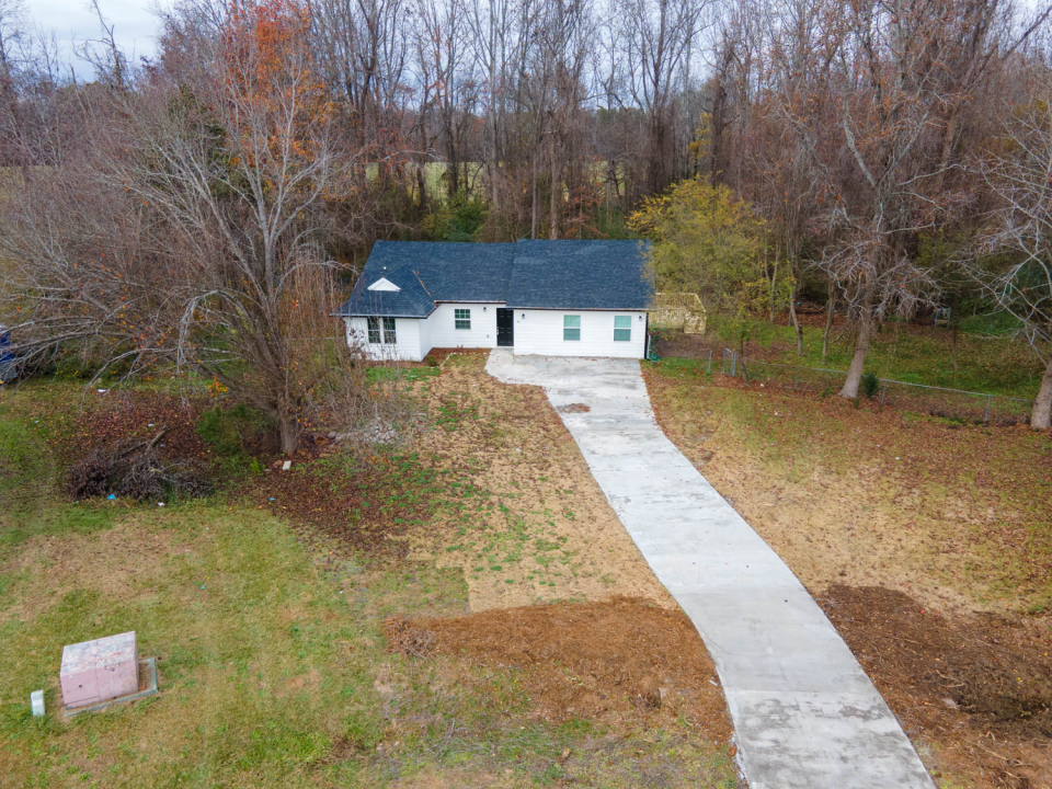 69 Dare Ct, Angier, NC 27501