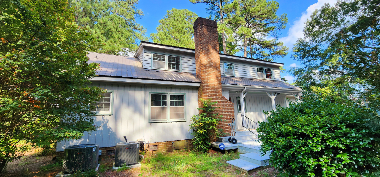 505 NE St, Roseboro, NC 28382