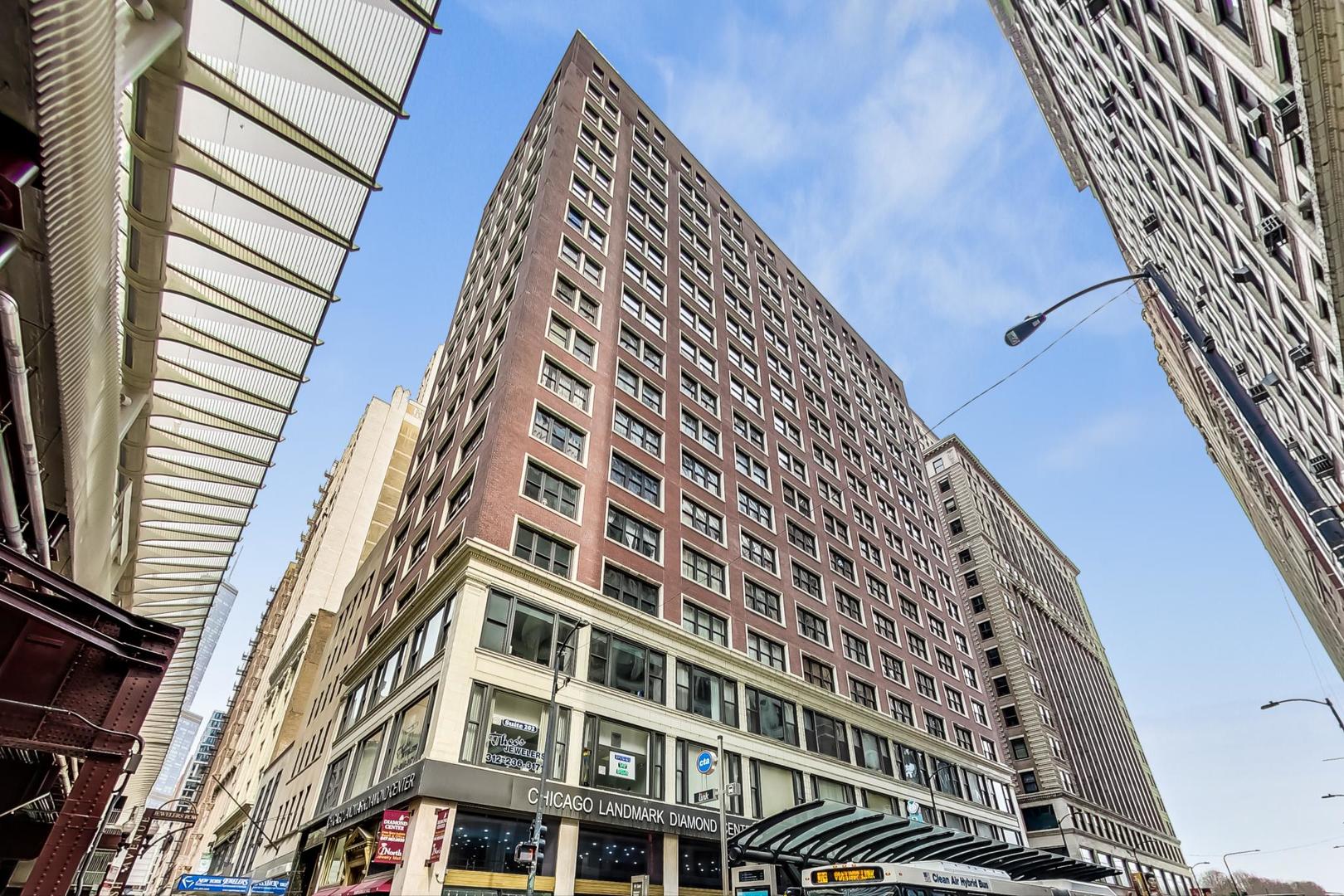 5 N Wabash Ave #801, Chicago, IL 60602