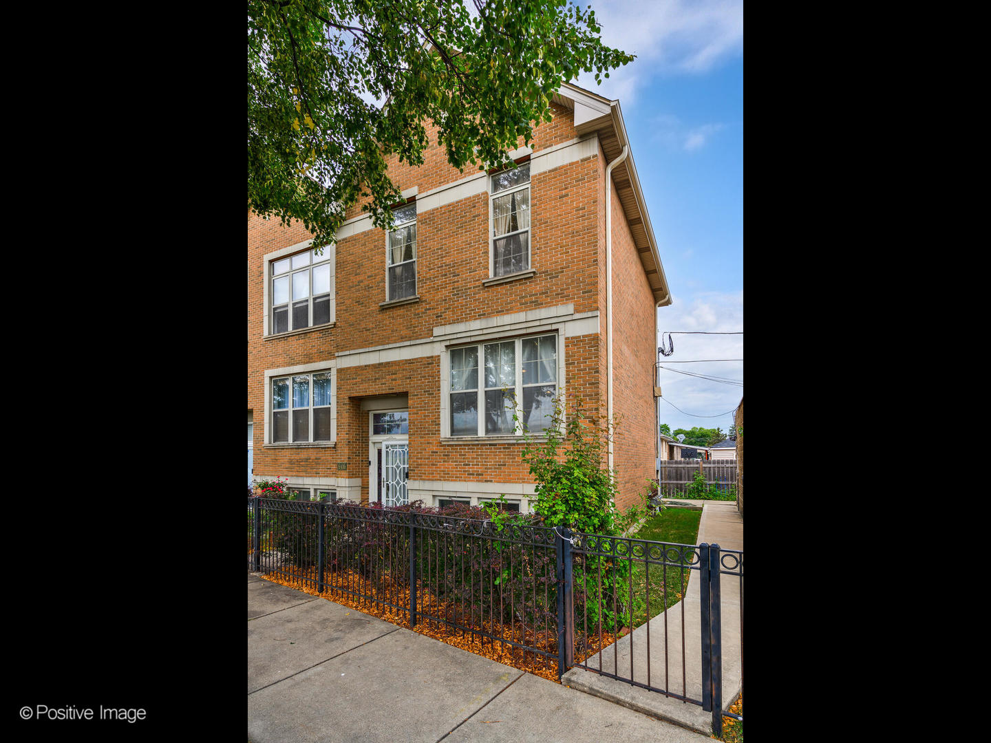 6416 W MCLEAN Ave #6416, Chicago, IL 60707