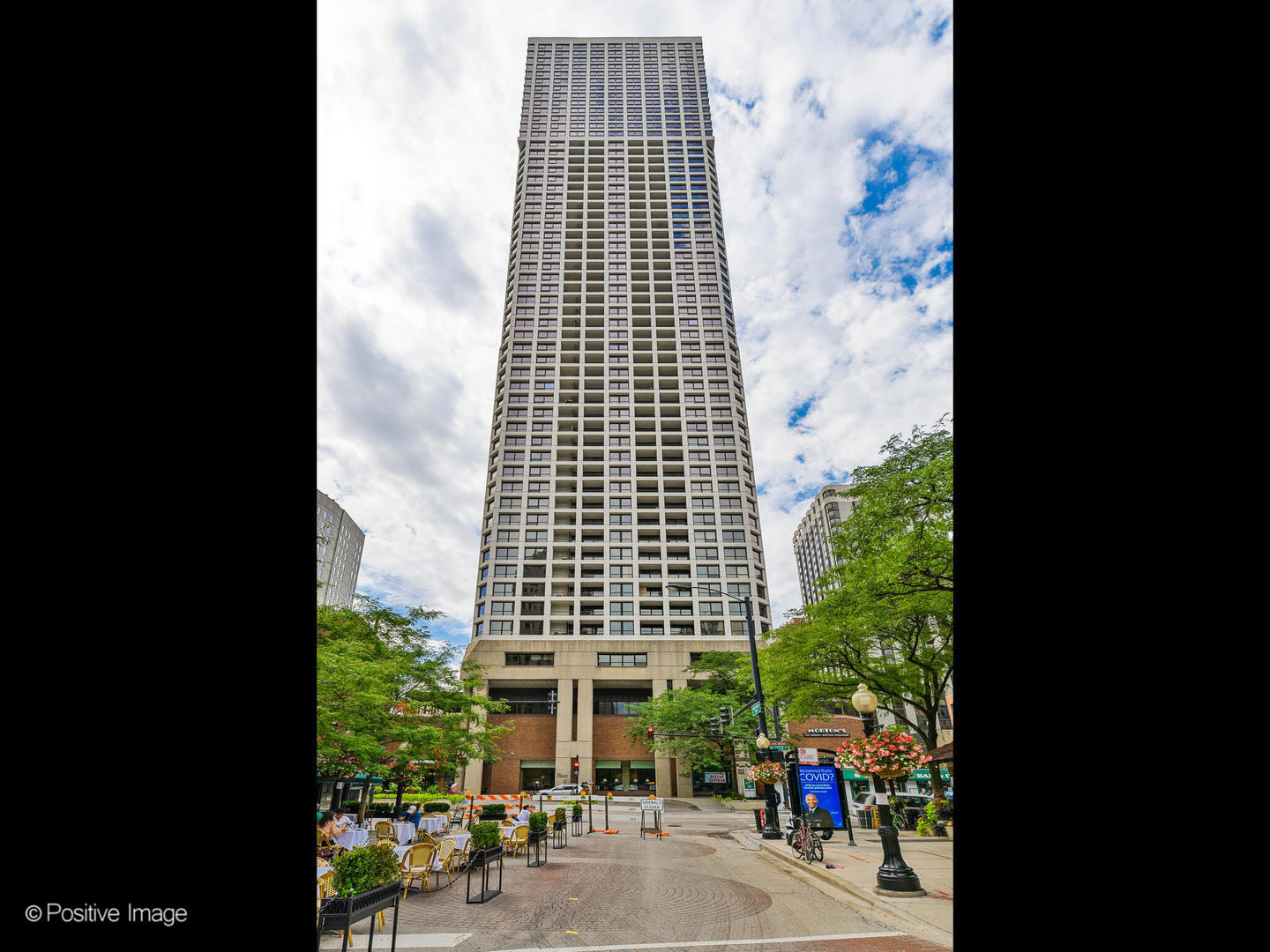 1030 N STATE St #35D, Chicago, IL 60610