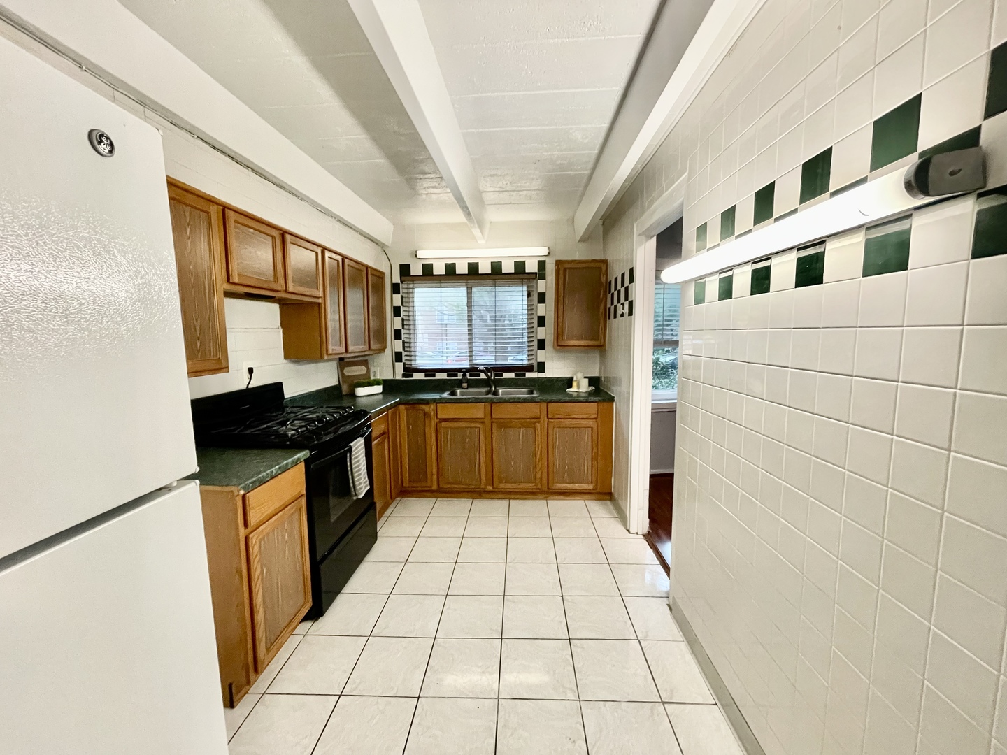 6159 N Wolcott Ave #1A, Chicago, IL 60660