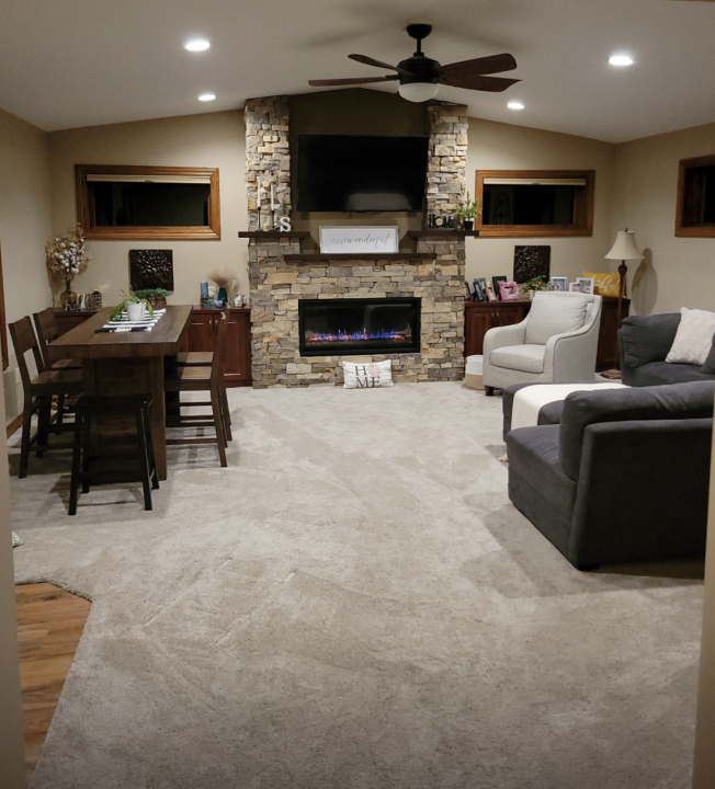 815 3rd Ave SE, Stewartville, MN 55976