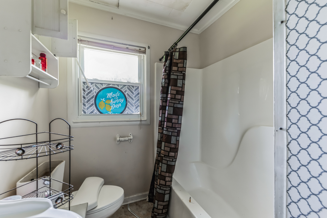 156 Doggett Grove Rd, Forest City, NC 28043