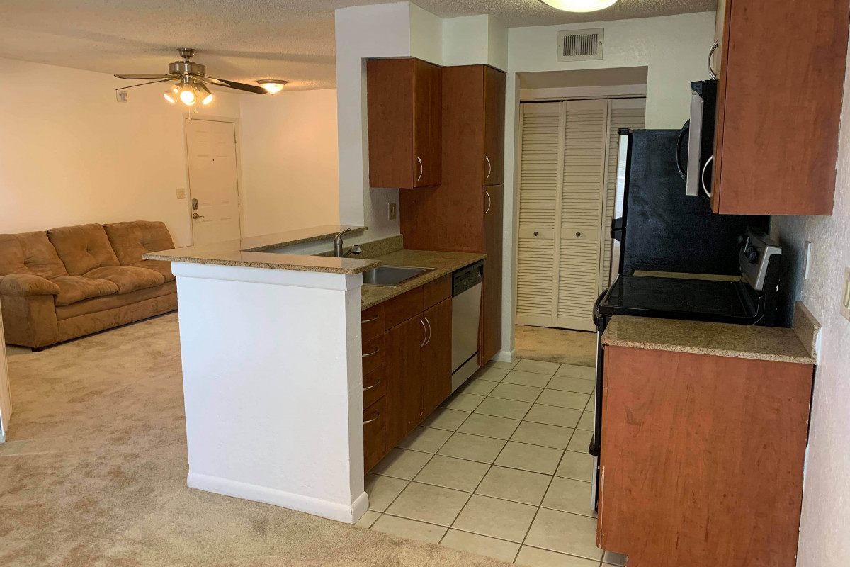 11562 Westwood Blvd 913, Orlando, FL 32821