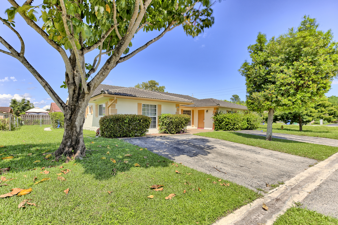 11001-NW-44th-St-Coral-Springs-FL-33065